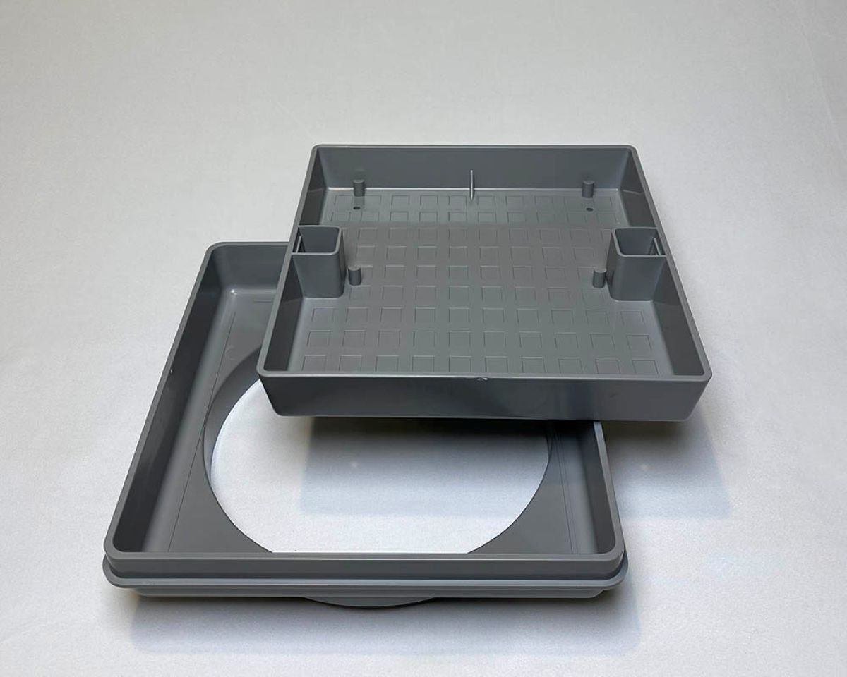 PouraLid 11" square skimmer cover in grey